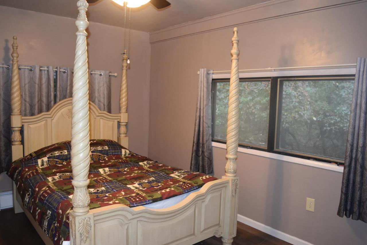 5 Bdr Cabin Game Rm Large Deck Fireplace Firetable Lake Harmony Εξωτερικό φωτογραφία